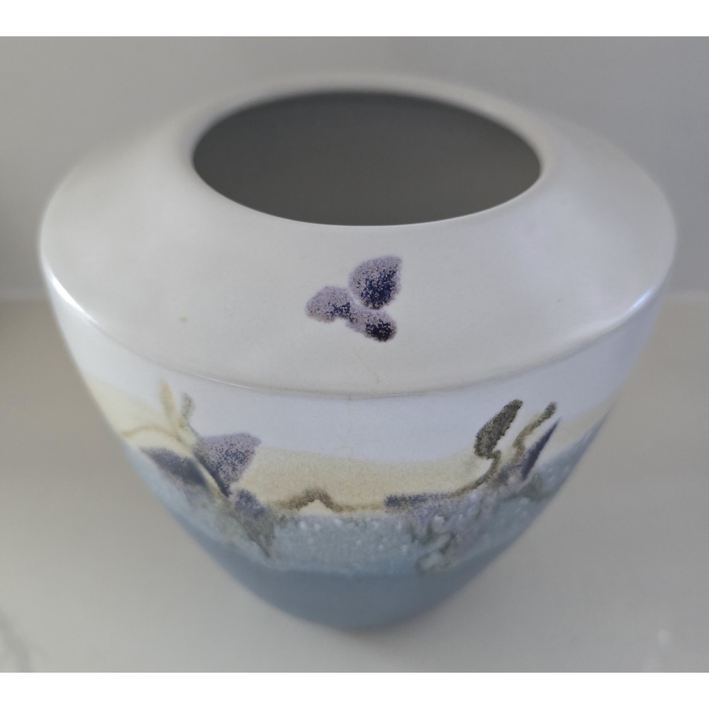Signed Southwest Pottery Vase Ceramic 6 Inches